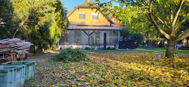 Eladó családi ház, Rádon 139.9 M Ft, 5 szobás