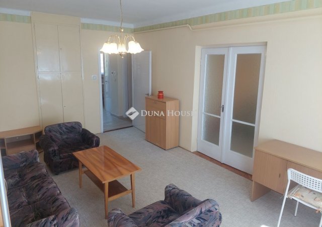 Kiadó téglalakás, albérlet, Kaposváron 130 E Ft / hó, 2 szobás