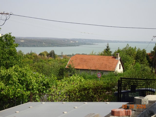 Eladó nyaraló, Balatonalmádiban 55 M Ft, 2 szobás