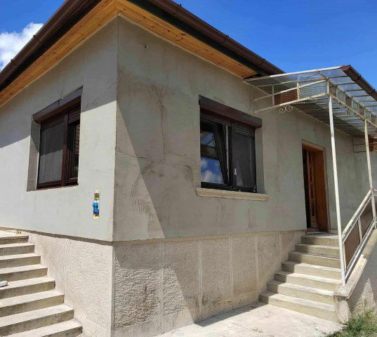 Eladó családi ház, Zsámbokon, Szent László utcában 54.99 M Ft