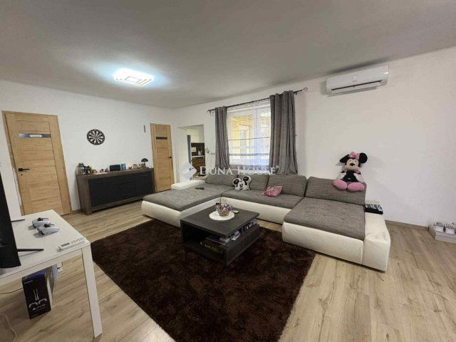 Eladó családi ház, Mikebudán 44.9 M Ft, 3 szobás