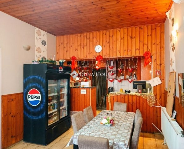 Eladó családi ház, Vámospércsen 124.5 M Ft, 1 szobás