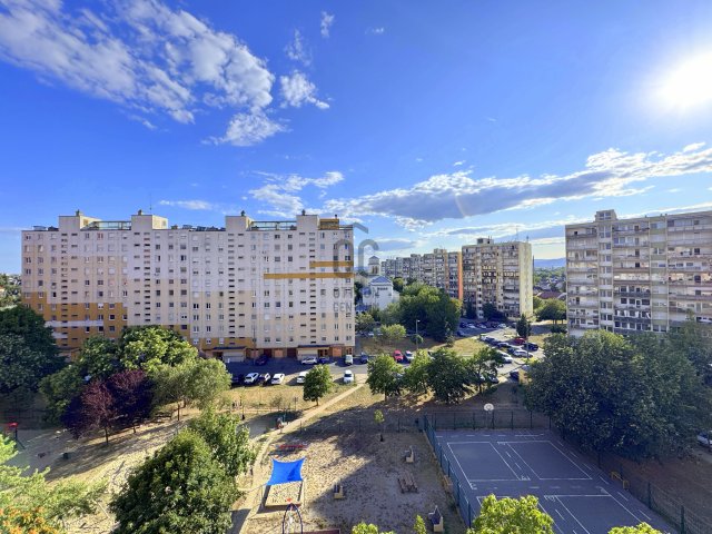 Eladó panellakás, Budapesten, XV. kerületben 75 M Ft, 3 szobás