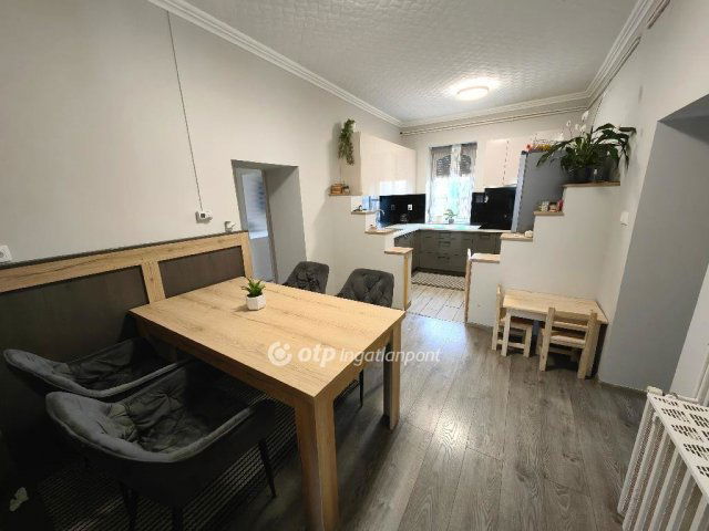 Eladó családi ház, Kunhegyesen 36 M Ft, 2+1 szobás