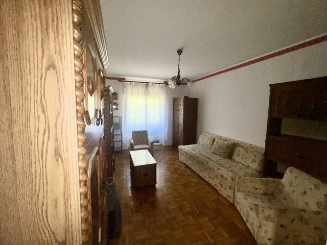 Kiadó panellakás, albérlet, Székesfehérvárott 160 E Ft / hó