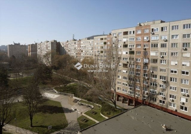 Eladó panellakás, Budapesten, III. kerületben 72.9 M Ft, 3 szobás