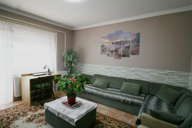 Eladó családi ház, Mályin 72.9 M Ft, 4 szobás