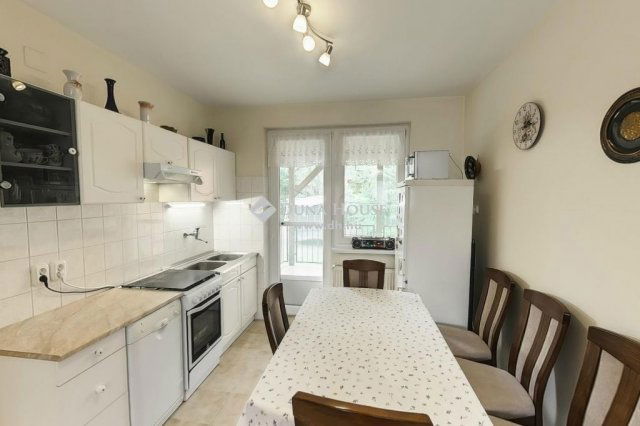 Eladó családi ház, Kecskeméten 149 M Ft, 6+1 szobás