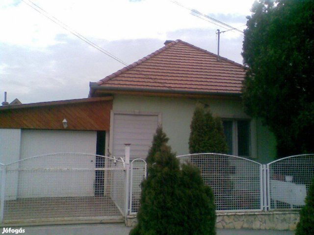 Eladó családi ház, Ecseren 40 M Ft, 2 szobás