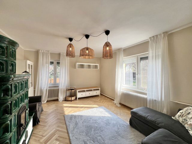 Kiadó családi ház, albérlet, Kaposváron 400 E Ft / hó