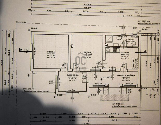 Eladó családi ház, Zalakaroson 99 M Ft, 10 szobás