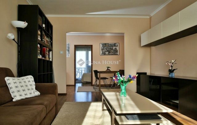 Eladó panellakás, Budapesten, XV. kerületben 86.7 M Ft, 3 szobás