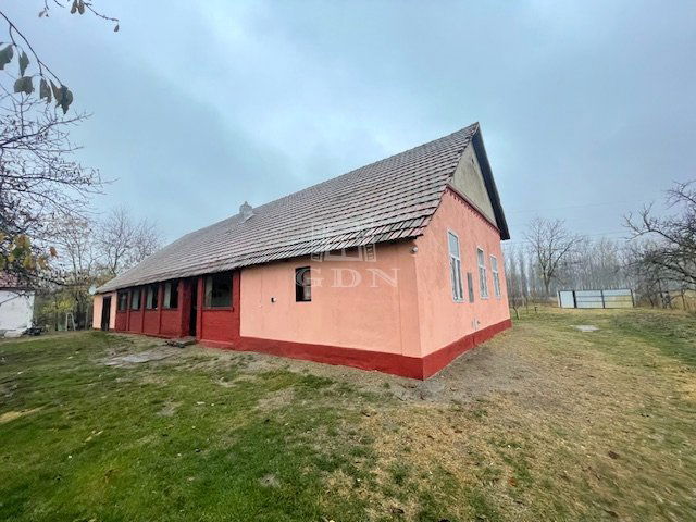 Eladó mezogazdasagi ingatlan, Zákányszéken 17.9 M Ft, 3 szobás