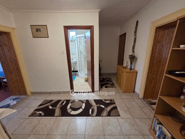 Eladó családi ház, Tardon 24.99 M Ft, 3+1 szobás