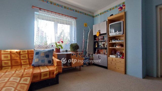 Eladó családi ház, Balatonendréden 69 M Ft, 5 szobás