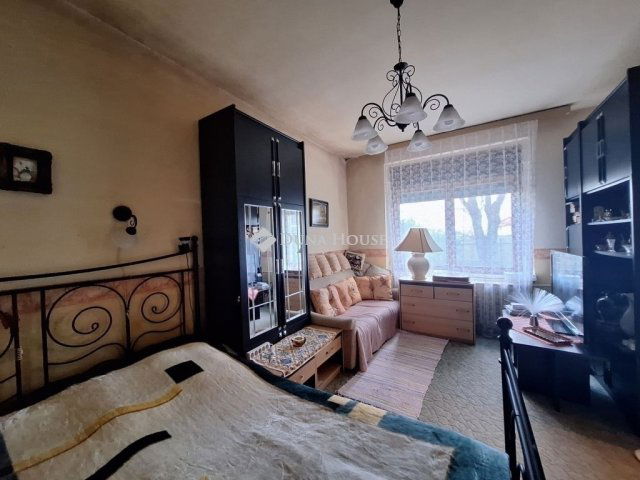 Eladó téglalakás, Gyálon 74.9 M Ft, 4 szobás