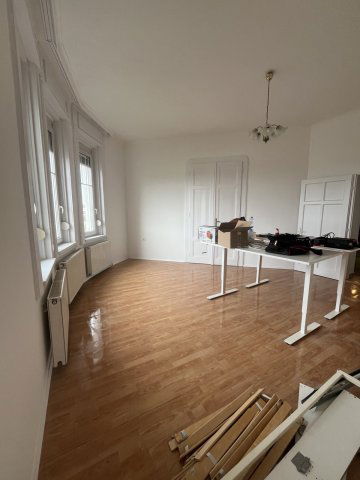 Eladó téglalakás, Budapesten, IX. kerületben, Hentes utcában