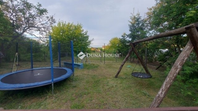 Eladó családi ház, Turán 45 M Ft, 3 szobás