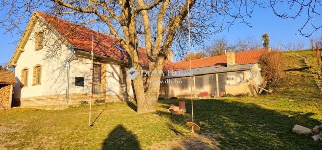 Eladó családi ház, Egerágon 159 M Ft, 5 szobás