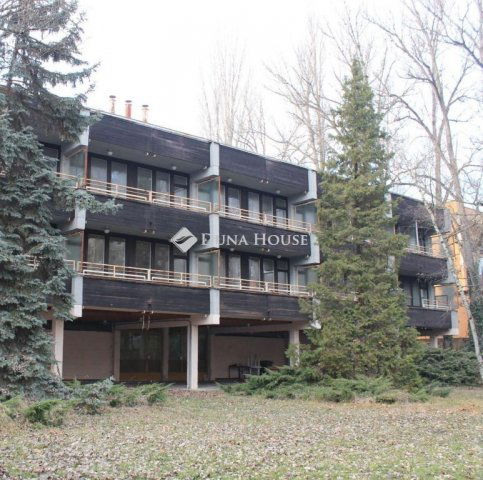 Eladó telek, Budapesten, III. kerületben 950.4 M Ft