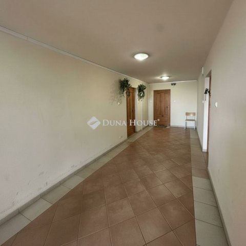 Eladó téglalakás, Budapesten, XVIII. kerületben 92.9 M Ft