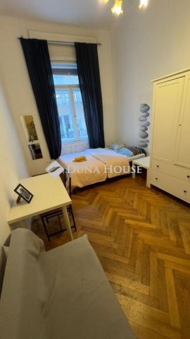 Eladó téglalakás, Budapesten, V. kerületben, Havas utcában