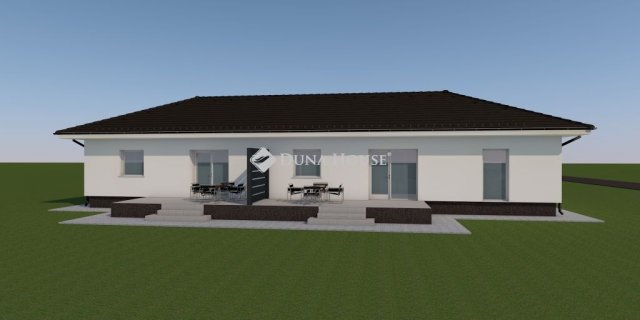 Eladó családi ház, Lajosmizsén 88.96 M Ft, 6 szobás