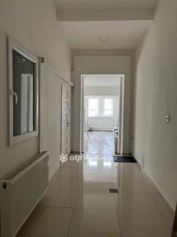 Eladó téglalakás, Budapesten, V. kerületben 99.5 M Ft