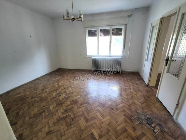 Eladó családi ház, Mohácson 40 M Ft, 3 szobás