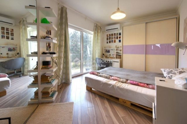 Eladó ikerház, Budaörsön 184 M Ft, 4+1 szobás