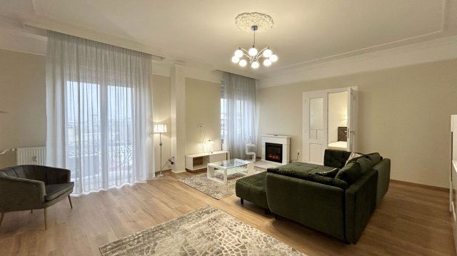 Kiadó téglalakás, albérlet, Debrecenben 650 E Ft / hó, 4 szobás