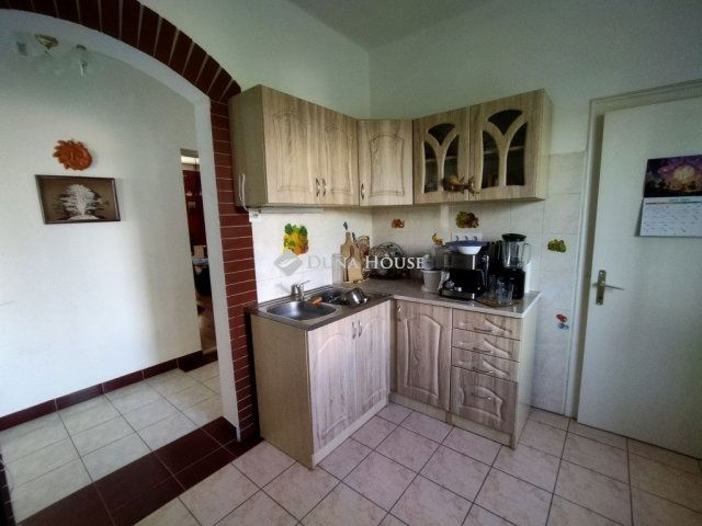 Eladó családi ház, Nagykátán 65 M Ft, 2 szobás