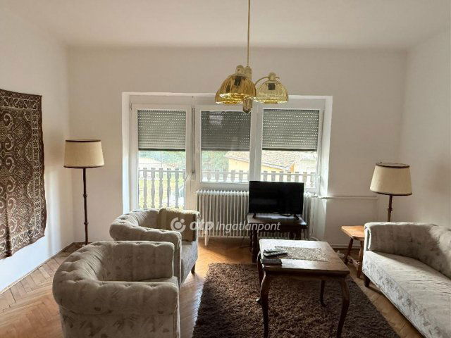 Eladó családi ház, Geresdlakon 36.9 M Ft, 4 szobás