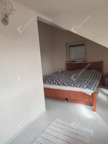 Kiadó családi ház, albérlet, Naszályon 700 E Ft / hó, 5 szobás