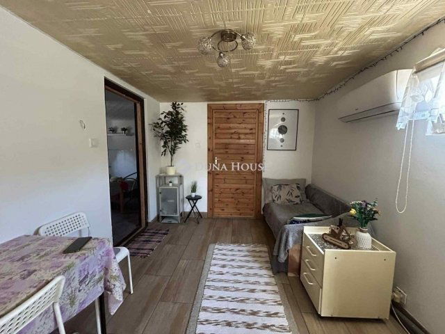 Eladó családi ház, Inárcson 79.9 M Ft, 7 szobás