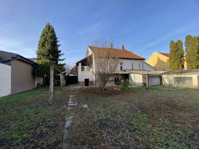 Eladó családi ház, Szegeden, Rohonci utcában 71.99 M Ft