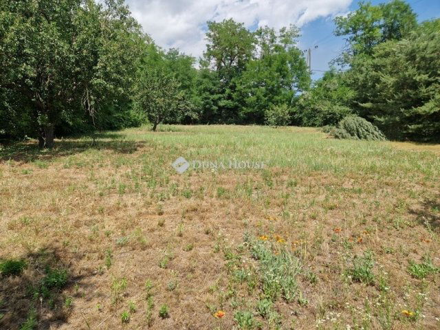 Eladó telek, Sülysápon 18 M Ft / költözzbe.hu