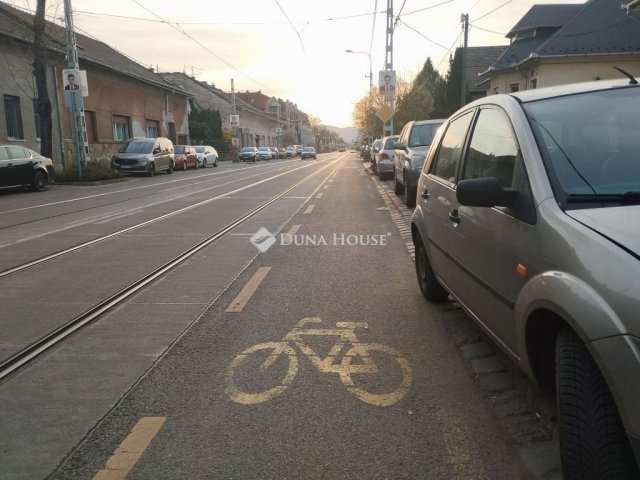 Eladó téglalakás, Budapesten, IV. kerületben 110 M Ft, 5 szobás