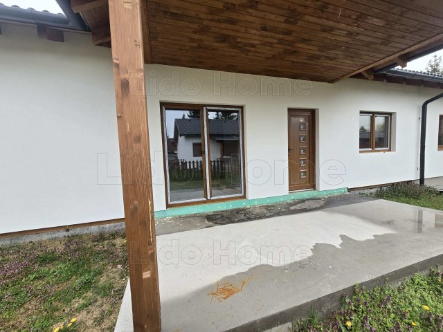 Eladó családi ház, Balatonmáriafürdőn 44.99 M Ft, 1+2 szobás