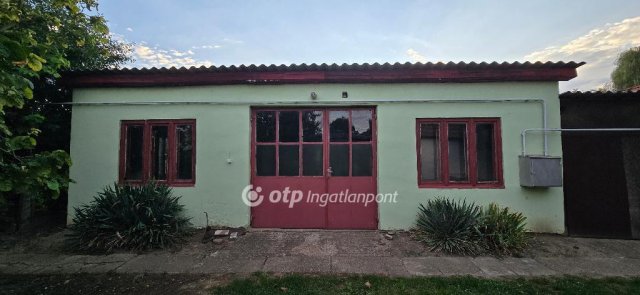 Eladó családi ház, Hajdúdorogon 42.5 M Ft, 3 szobás