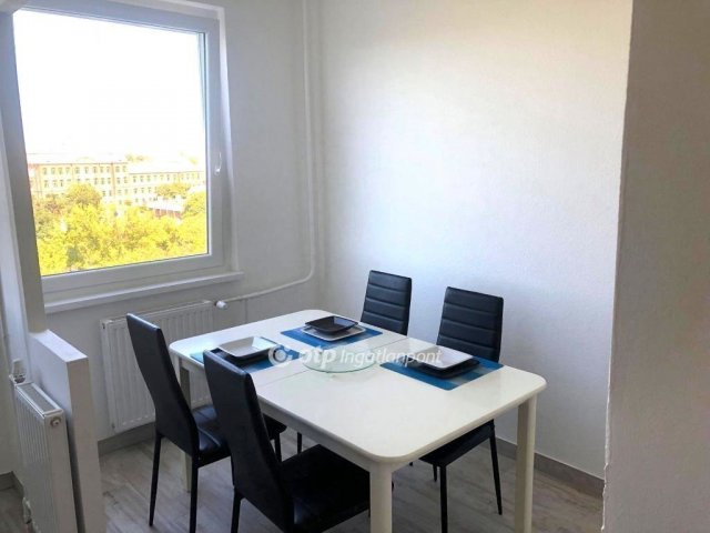 Eladó panellakás, Budapesten, IV. kerületben 73.9 M Ft