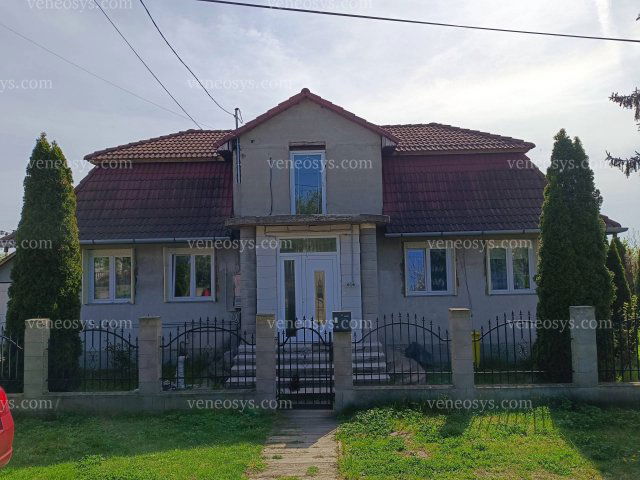 Eladó családi ház, Emődön 42.9 M Ft, 3 szobás