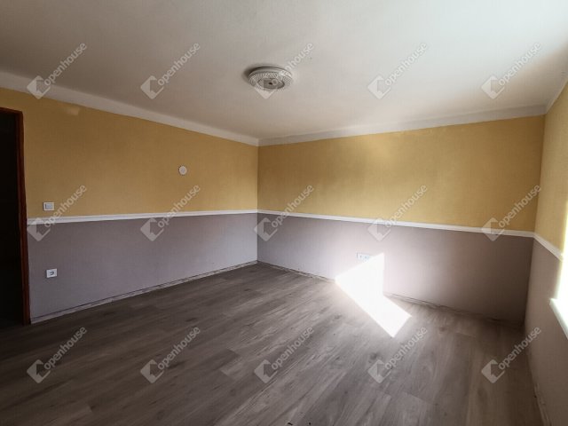 Eladó családi ház, Nagyatádon 29.5 M Ft, 2 szobás