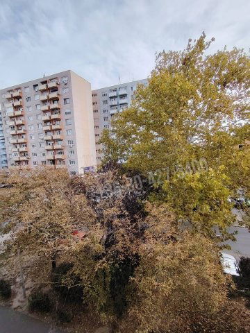 Eladó panellakás, Dunaújvárosban 28.5 M Ft, 1+1 szobás