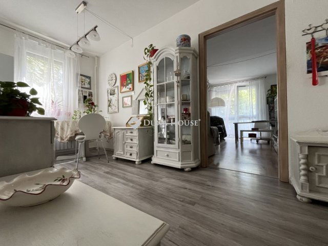 Eladó panellakás, Veszprémben 64 M Ft, 3+1 szobás