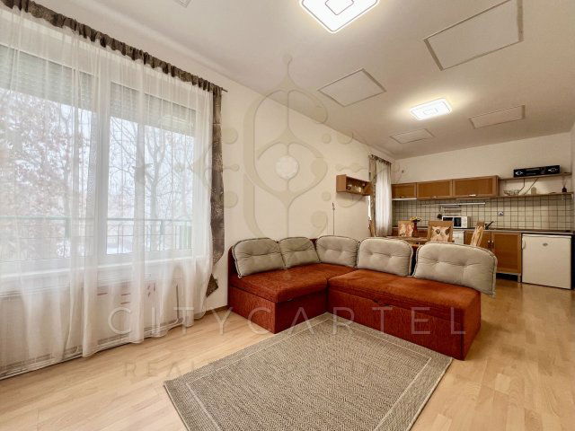 Eladó téglalakás, Balatonbogláron 59.9 M Ft, 2 szobás