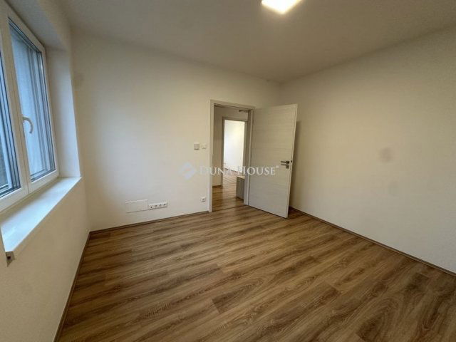 Eladó családi ház, Budapesten, XXII. kerületben 177.5 M Ft