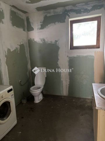 Eladó családi ház, Kerepesen 134.9 M Ft, 4 szobás