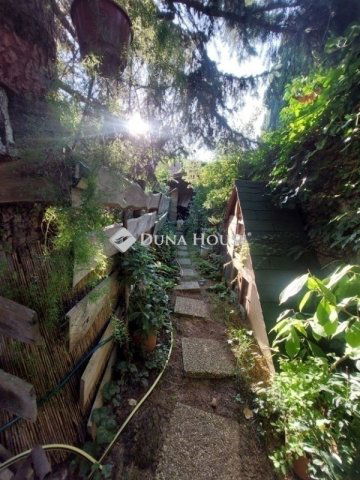 Eladó téglalakás, Budapesten, II. kerületben 83.9 M Ft, 4 szobás