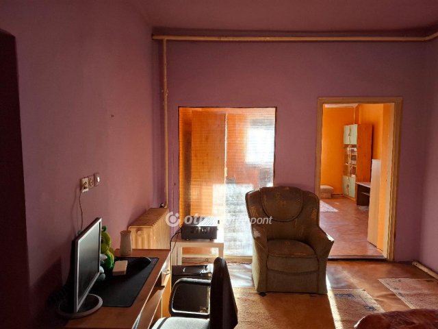 Eladó családi ház, Békéscsabán 29.9 M Ft, 4 szobás